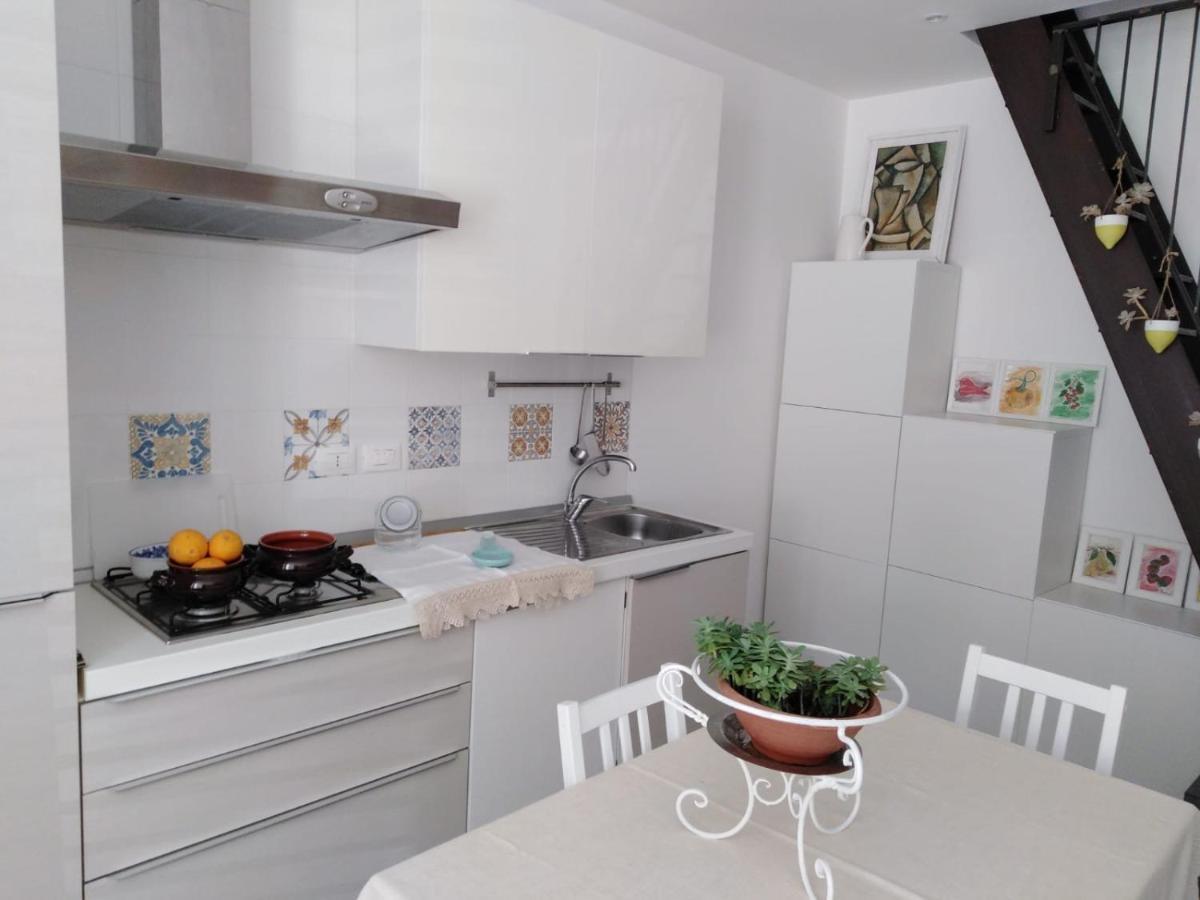 Вілла A Casa Di Ninuccia Syracuse Екстер'єр фото